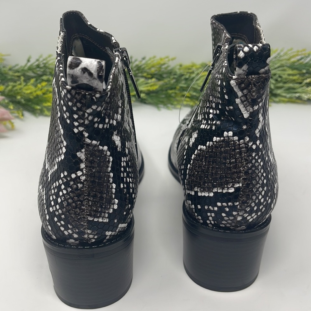 Aqua College Karlie Waterproof Booties Size 9 - Picture 4 of 14